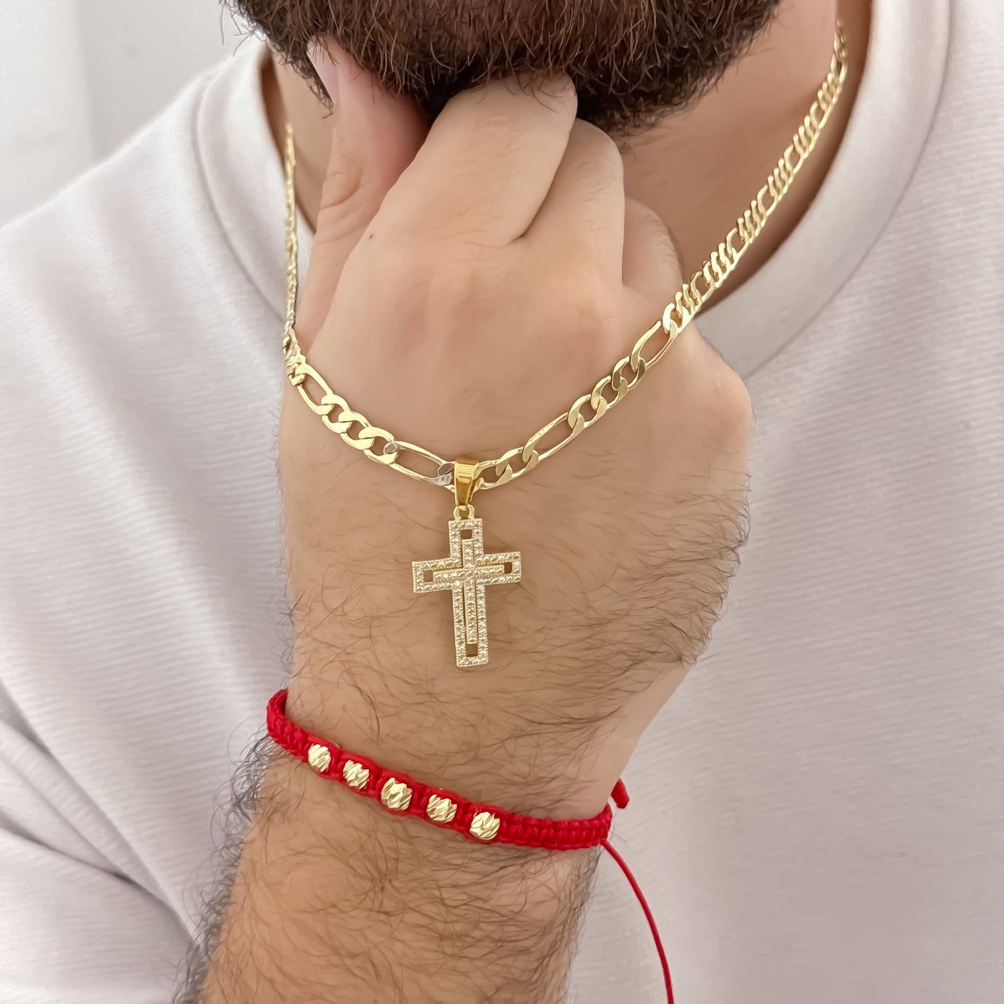 Cadena Tejido Catier de Hombre de 60cm de 5mm de Grosor + Dije de Cruz Cristo con Micro circones + Pulsera Balin Italiano de 5mm en Hilo Rojo en Oro Laminado 18k con Garantía de por vida