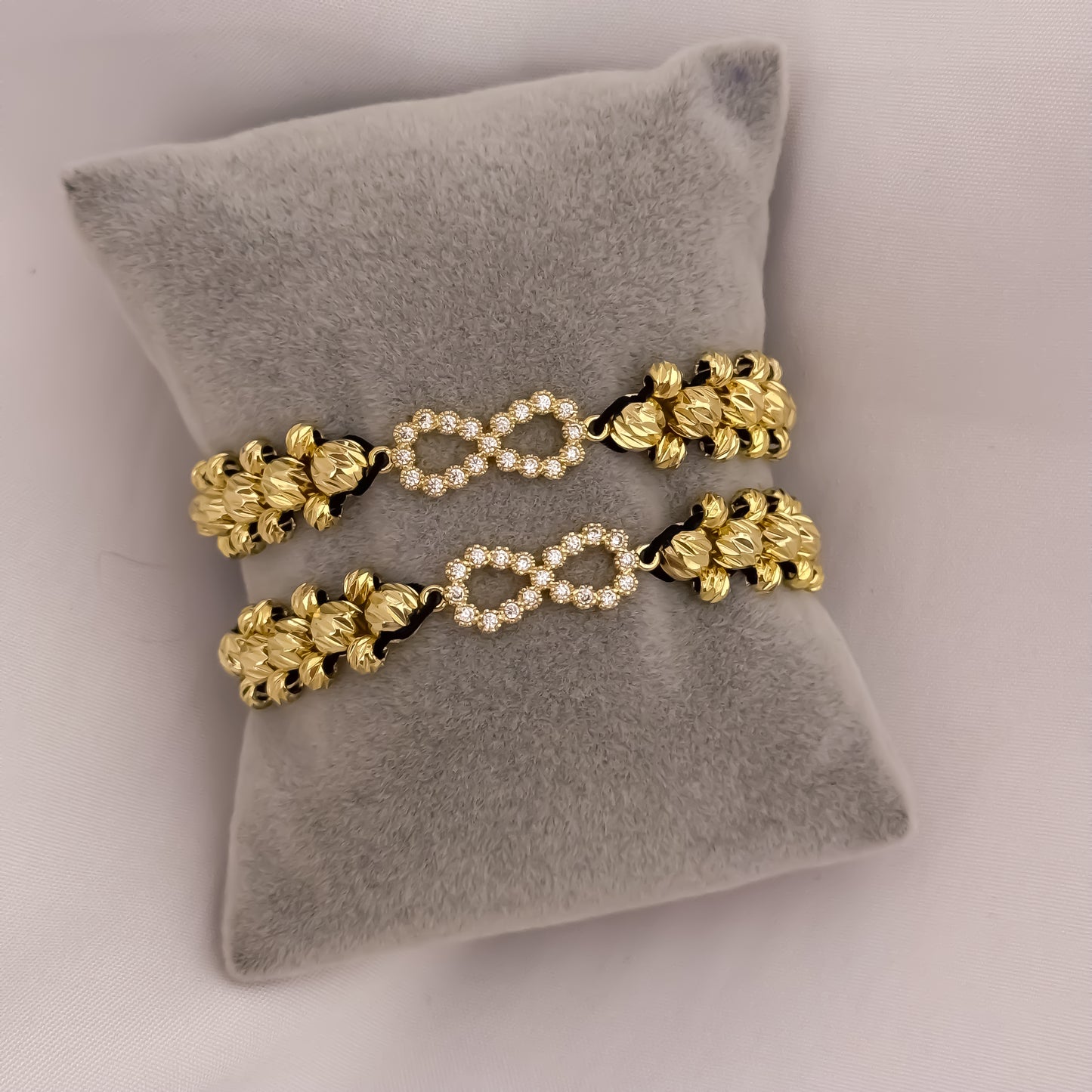 Promoción de 2 Pulseras para Parejas Doble Carril en Balin Italiano de 6mm con Amuleto protector para Parejas de Infinito en Oro Laminado 18k con Garantía de por vida
