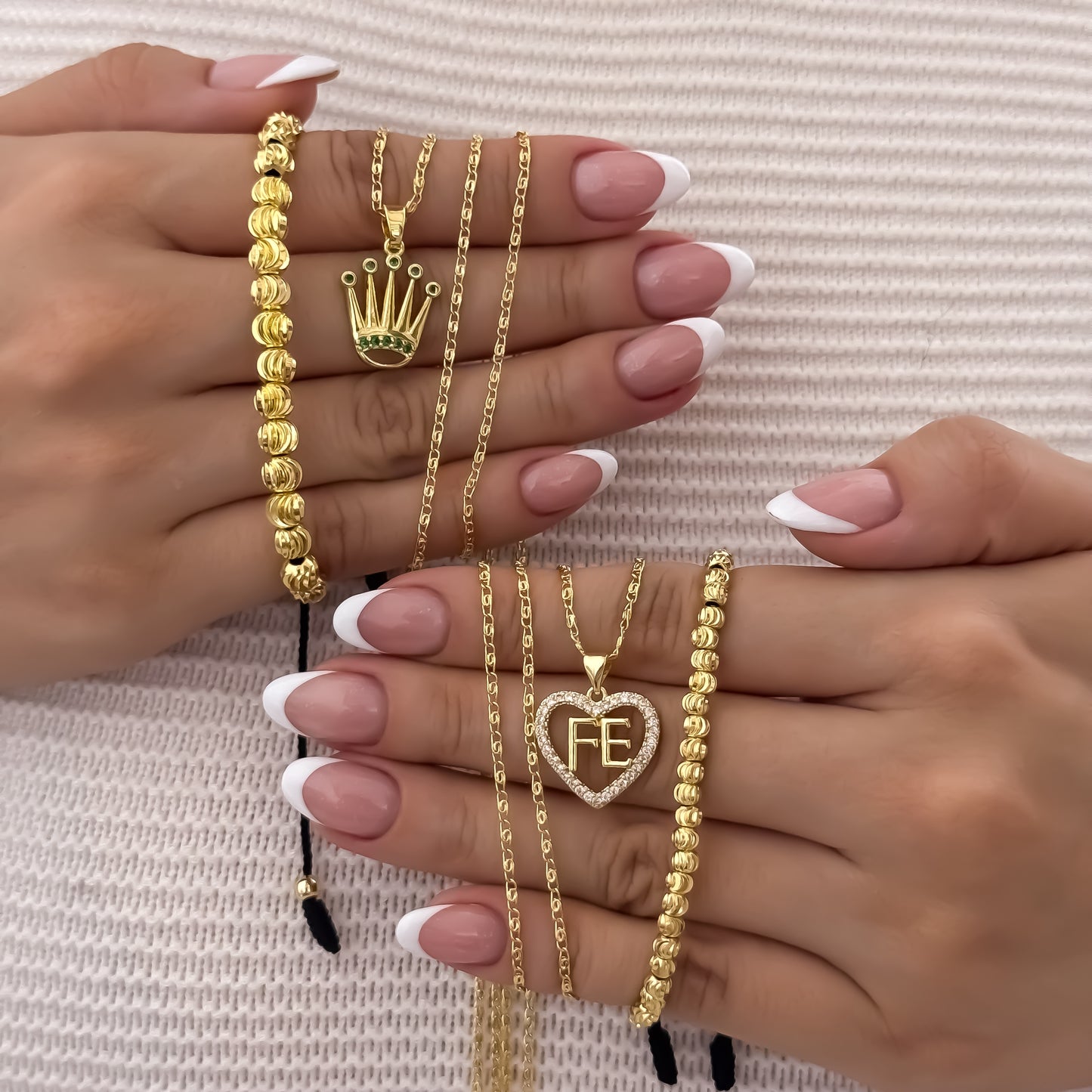 Promocion de 2 Cadenas para Parejas en Tejido Caracol de Dama + Dije de Corazon FE + Cadena de Hombre de 60cm + Corona Rolex + 2 Pulseras Balin Italiano de 6mm - 4mm en Oro Laminado 18k con Garantia de por vida