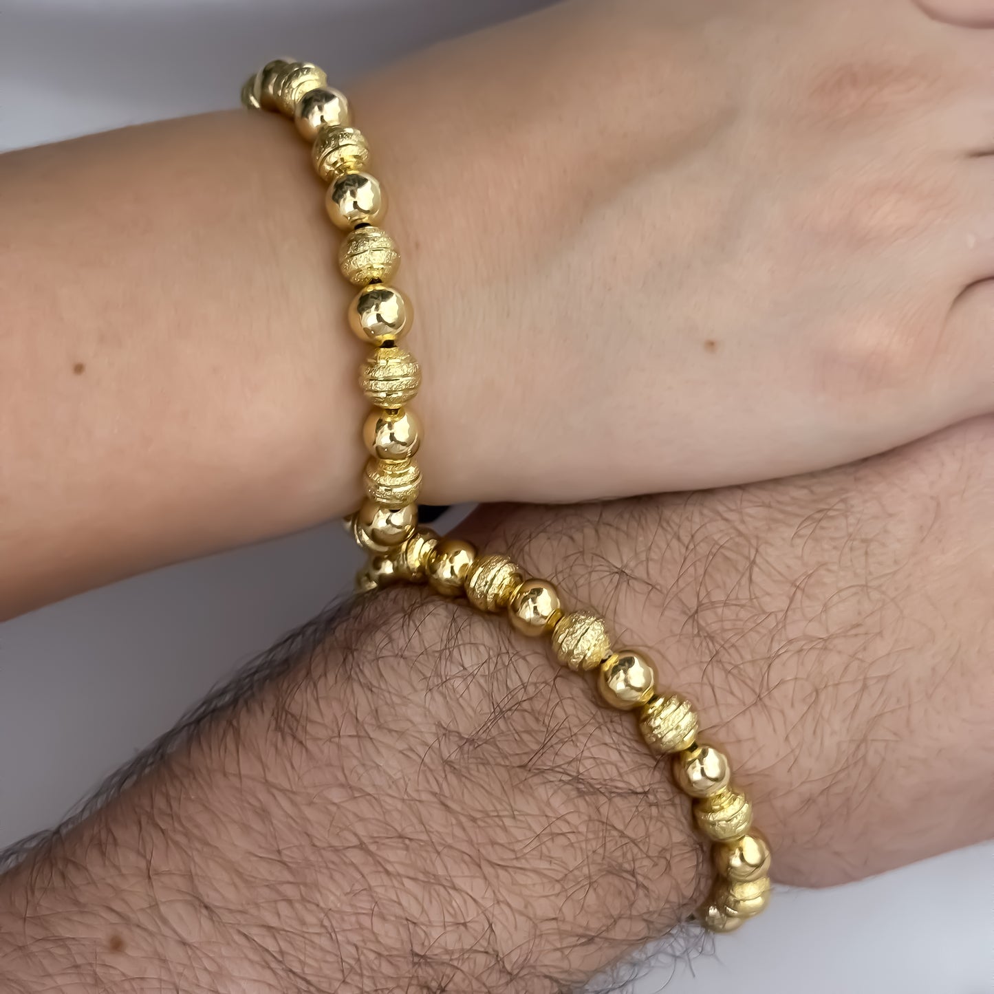 Promoción de Pulseras para Parejas en Balin Diamantado de 8mm en Oro Laminado 18k con Garantía de por vida
