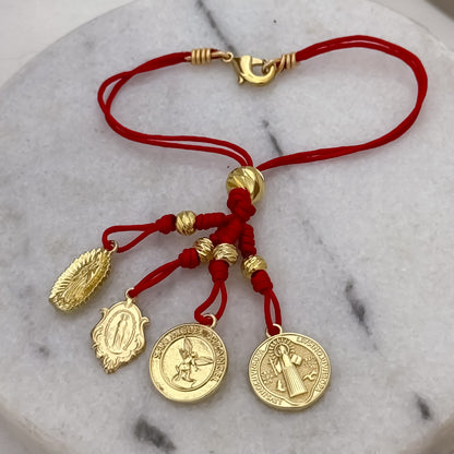 Pulsera en Hilo Rojo de Protección Divina 4 Poderes Edición Semana Santa en Oro Laminado 18k con Garantia de por vida mismo color de oro de 18k