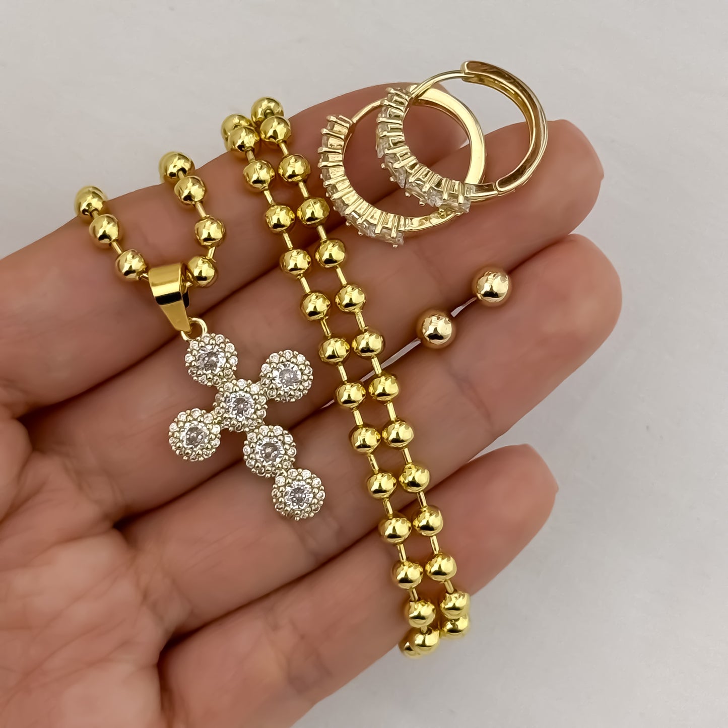 Cadena Tejido Militar de Dama de 45cm + Cruz con Micro circones + Candongas Micro circones Cristales + Topo Balin de 5mm en Oro Laminado 18k con Garantia de por vida