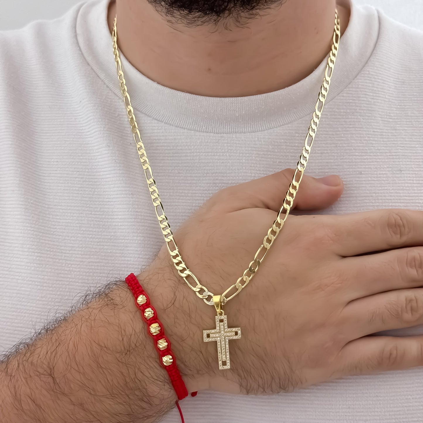 Cadena Tejido Catier de Hombre de 60cm de 5mm de Grosor + Dije de Cruz Cristo con Micro circones + Pulsera Balin Italiano de 5mm en Hilo Rojo en Oro Laminado 18k con Garantía de por vida