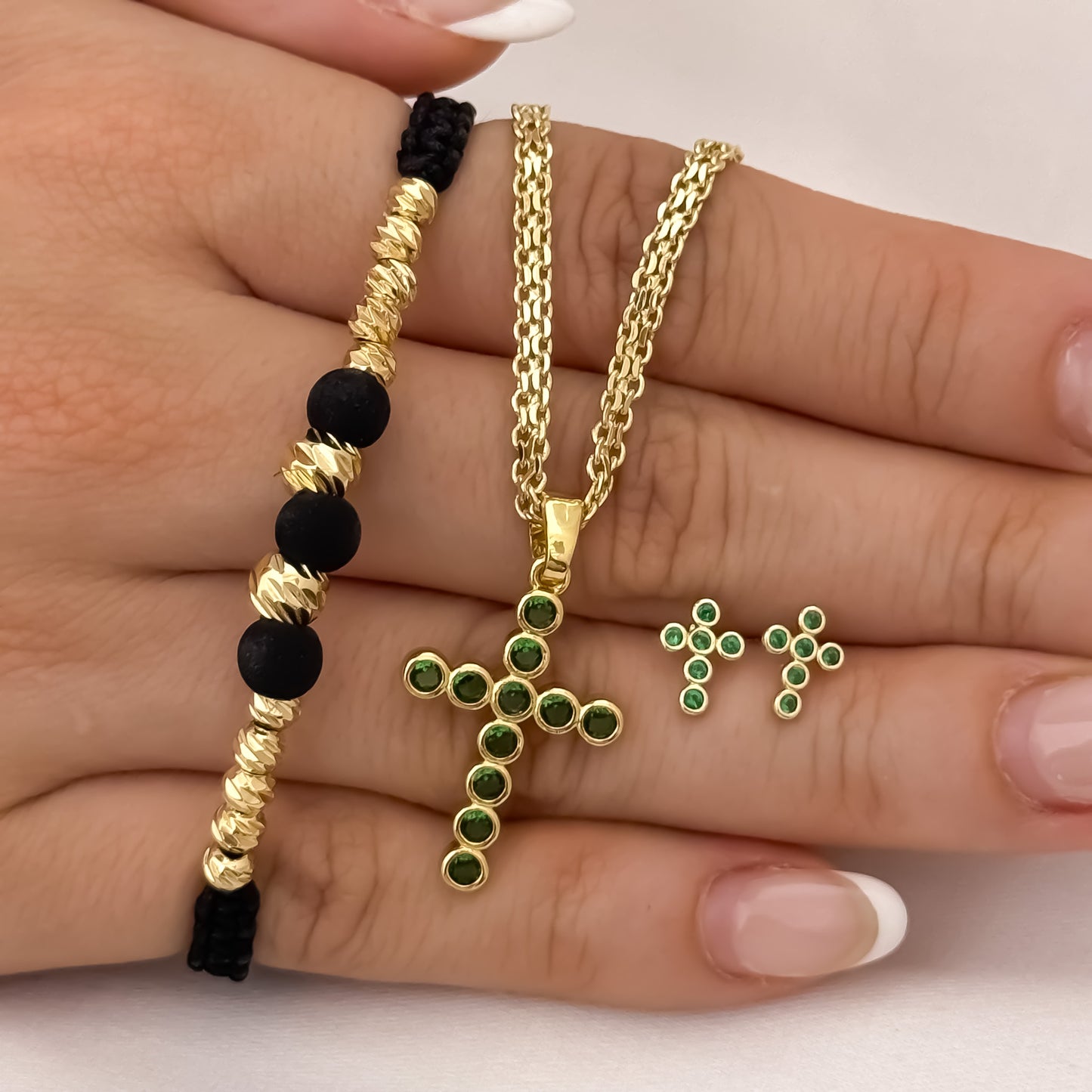 Cadena Tejido Chino de Dama de 45cm + Cruz Verde Esmeralda + Topo Cruz Verde Esmeralda Circular + Pulsera Full Balines Italiano de 6mm en Oro Laminado 18k con Garantía de por