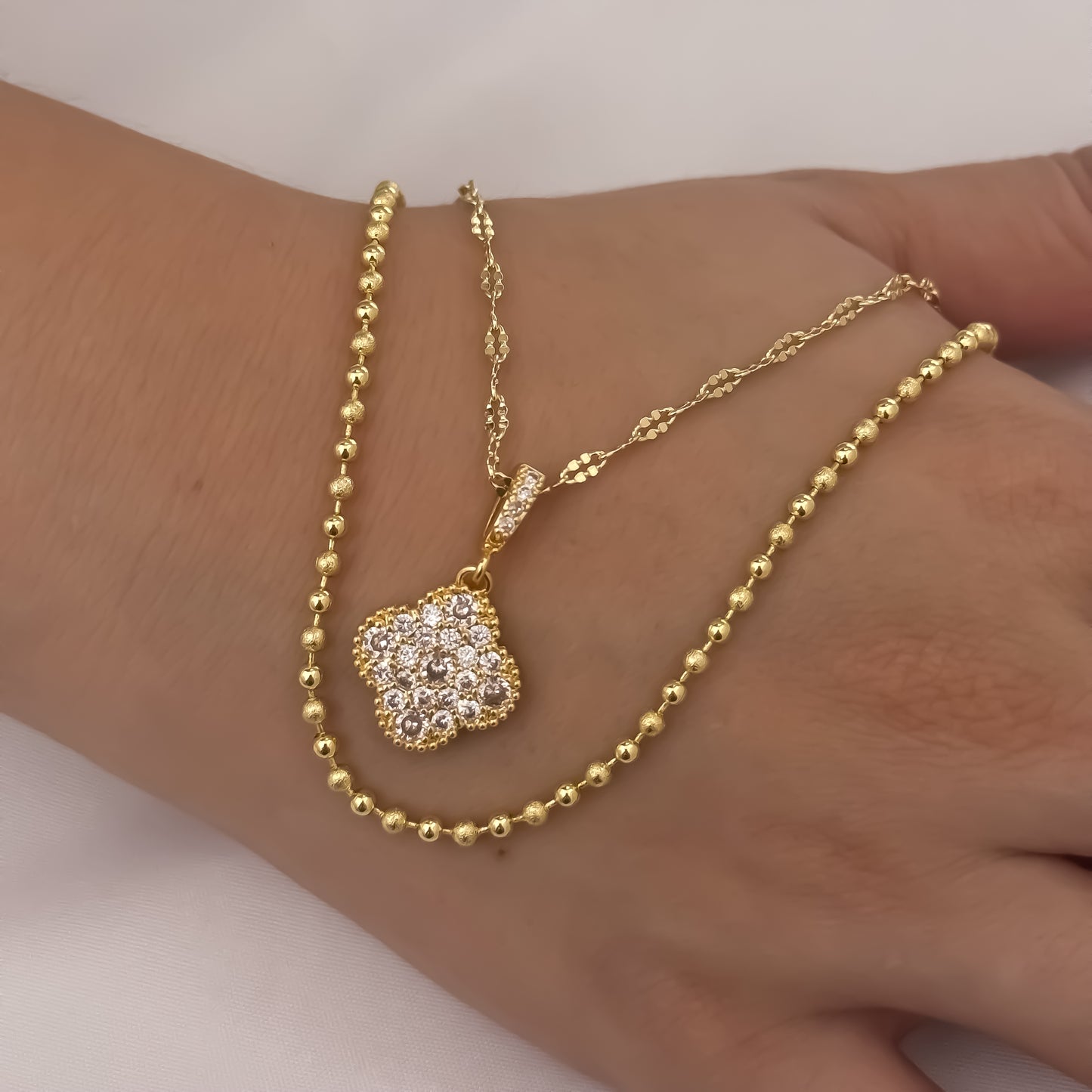 Set de Choker  Cadenas para Dama Tejido Crispeta de 40cm + Dije de Van Cleef con Micro Circones Cirstales + Cadena Militar de Dama Diamantado en Oro Laminado 18k con Garantia de por vida