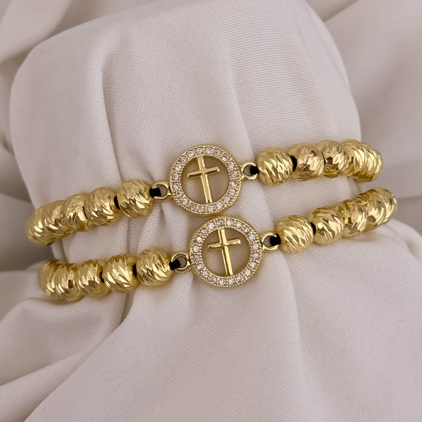 Pulseras Herraje Cruz Madero  para Parejas en Balin Italiano de 6mm  en Oro Laminado 18k con Garantía de por vida