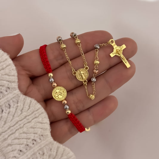 CAMANDULA DE 3 OROS DE  SAN BENITO PROTECCION DE 45CM  + PULSERAS HILO ROJO SAN BENITO EN ORO LAMIANDO 18K CON GARANTIA DE POR VIDA