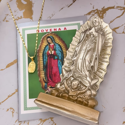 Cadena Tejido Chino de Dama de 45cm + Dije de Virgen de Guadalupe Tallada en Oro Laminado 18k  + Obsequio de Porcelana virgen de Guadalupe + Novena