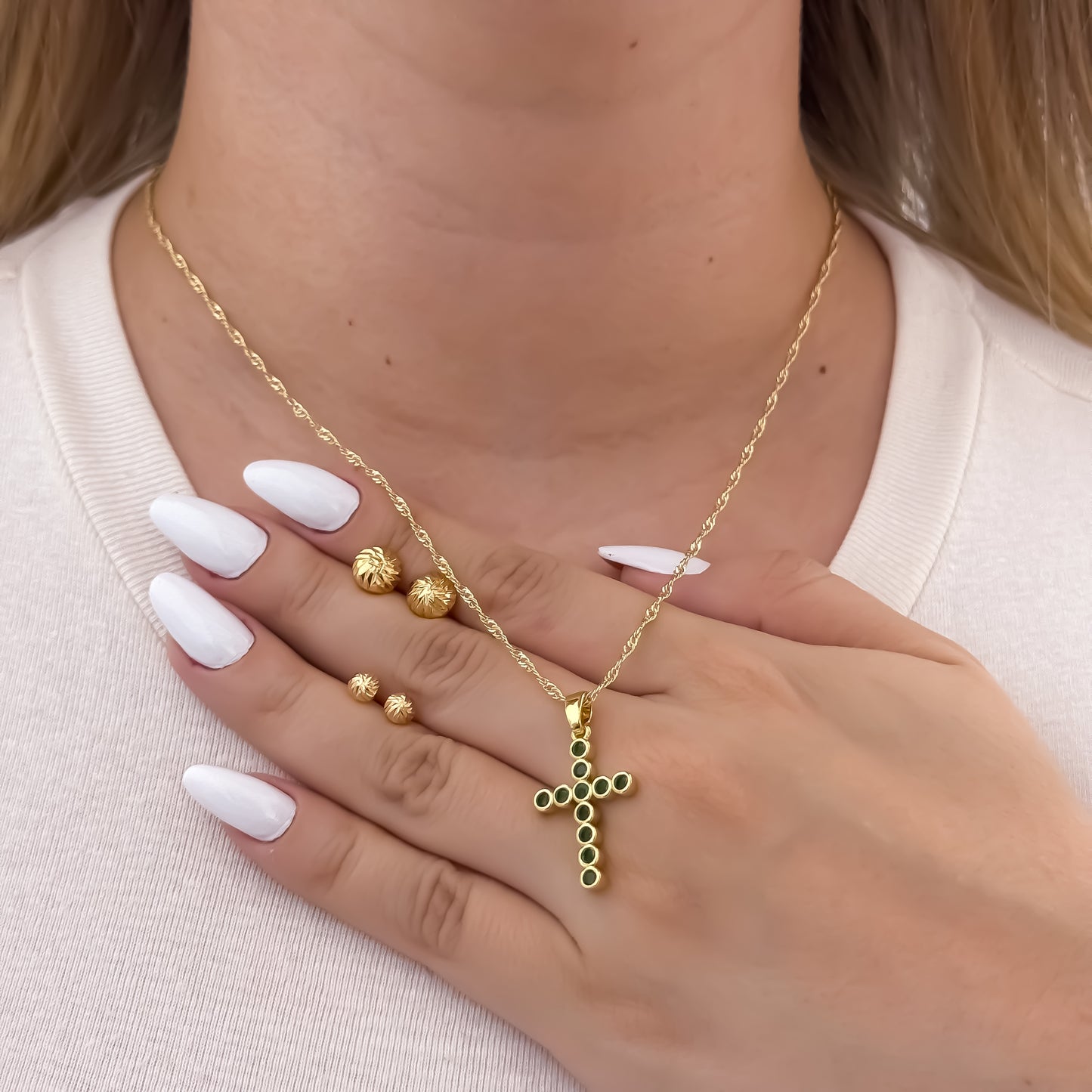 Cadena Tejido Singapur de Dama de 45cm + Cruz Verde Esmeralda  + Par de Topo Balin Italiano de 8mm - 6mm en Oro Laminado 18k con Garantia de por vida