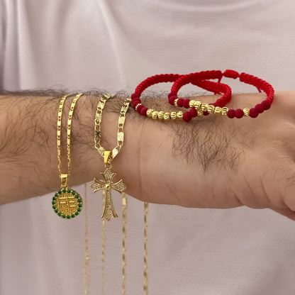 Promcion de Cadenas Para Parejas en Tejido Escalera con Destellos Hombre y   Dama + Dijes de Fe  + Cruz con Micro Circones  2 Pulseras  Hilo Rojo en Balin Italiano de 4mm  en Oro Laminado 18k con Garantía de por vida