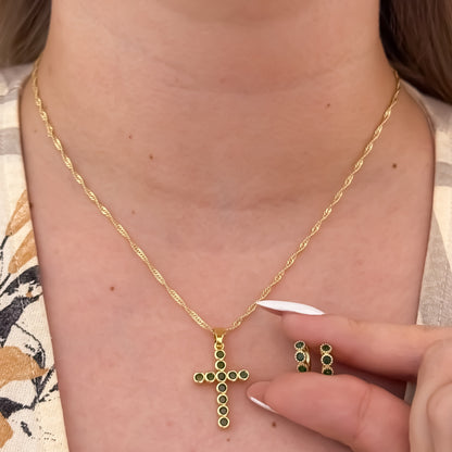 Cadena Tejido Singapur de Dama de 45cm + Cruz Verde Esmeralda  + Candonga Verde Esmeralda en Oro Laminado 18k con Garantia de por vida