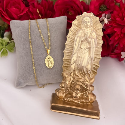 EL Detalle Perfecto para Mama Cadena Singapur de Dama de 45cm + Virgen de Guadalupe en Oro Laminado 18k con Garantia de por vida + Porcelana Virgen de Guadalupe