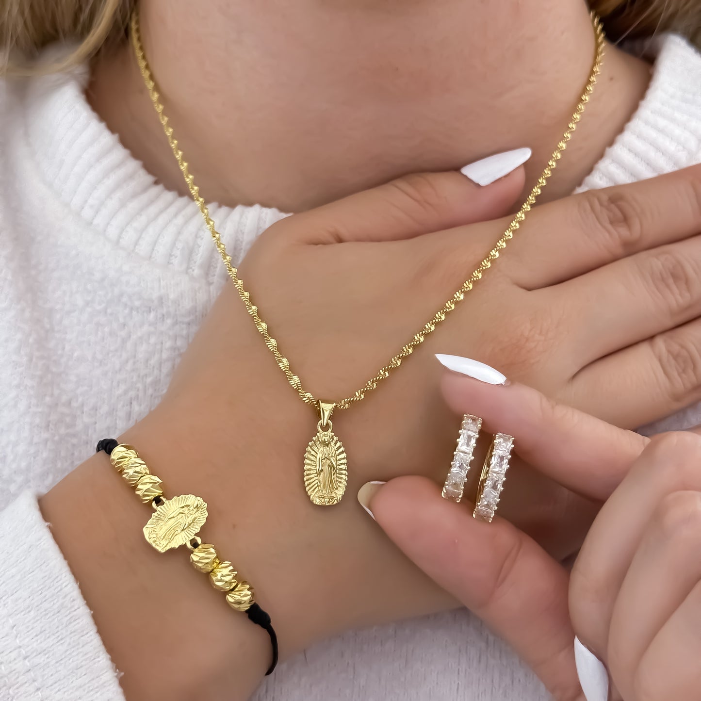 Cadena Tejido Singapur de Dama de 45cm de 3mm + Virgen de Guadalupe Tallada