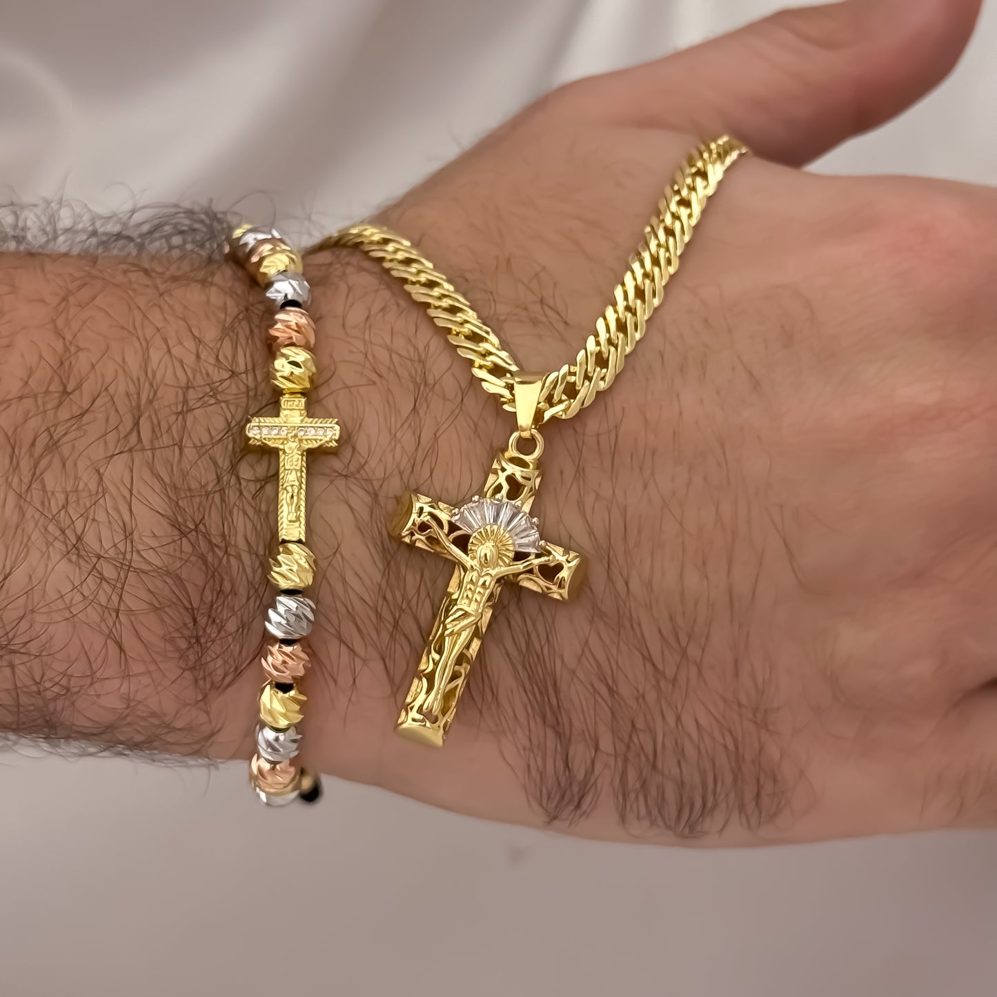 Cadena Cubana Cruzada de 60cm de 5mm + Cruz Cristo Madero + Pulsera de Cruz   de 3 Oros en Balin Italiano en Oro Lamiando 18k con Garantia de por vida