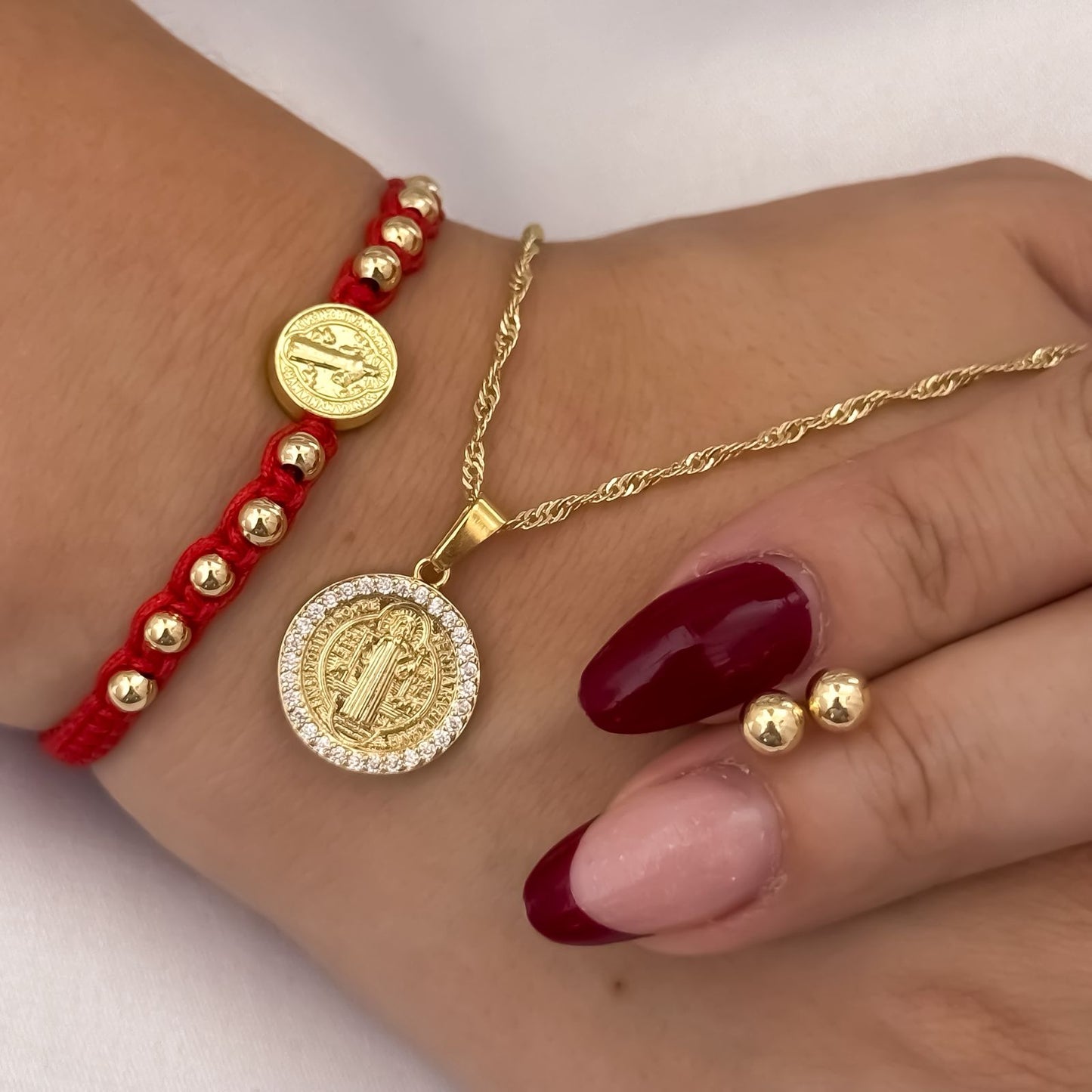 Cadena Tejido Singapur de Dama de 45cm + San Benito con Micro Circones Cristales + Topo Balin de 6m + Pulsera San Benito Protección Hilo Rojo en Oro Laminado 18k con  Garantia de por vida