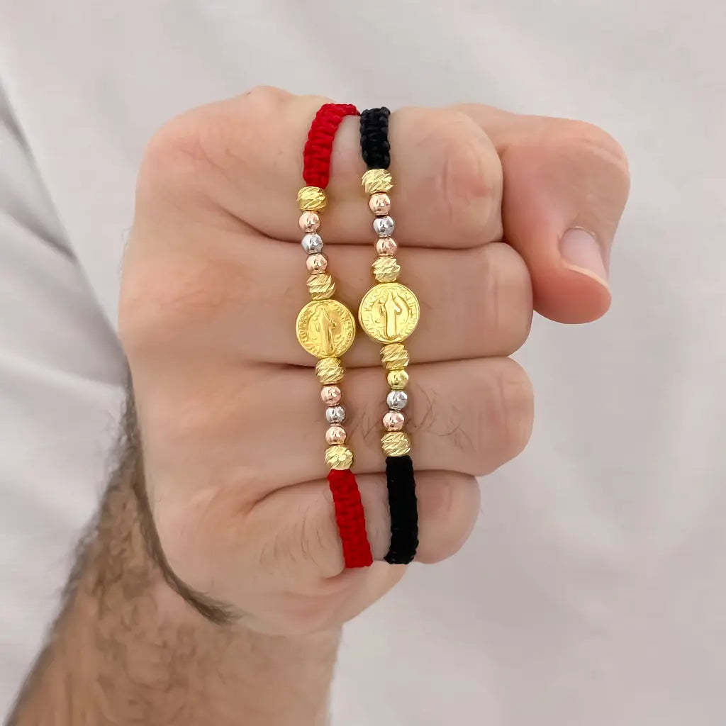 Promocion de 2 Pulseras de San Benito Protección con Balin Italiano de 6mm en Oro Laminado 18k con Garantia de por vida