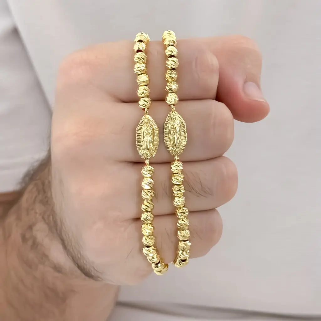 2 Pulseras para parejas con Dije de Virgen Guadalupe el Amuleto Protector de toda nuestras males Energias en Balin italiano de 6mm en oro Laminado 18k con Garantia de por vida